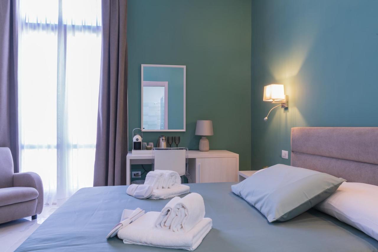 Le Suite Crotone Buitenkant foto
