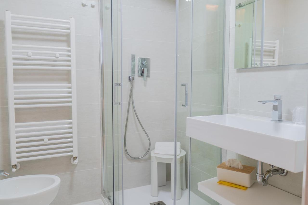 Le Suite Crotone Buitenkant foto